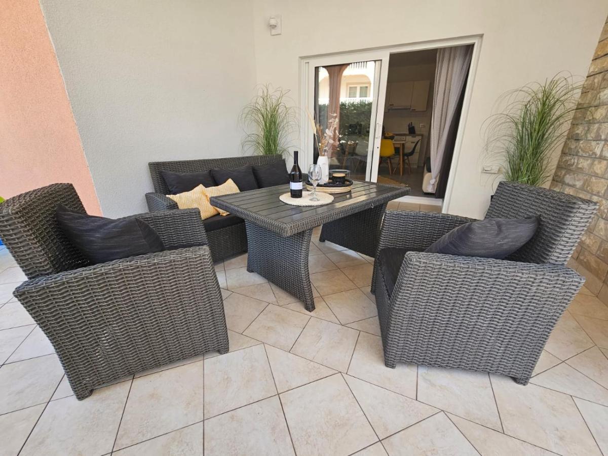 Apartment Melani ヴィル エクステリア 写真