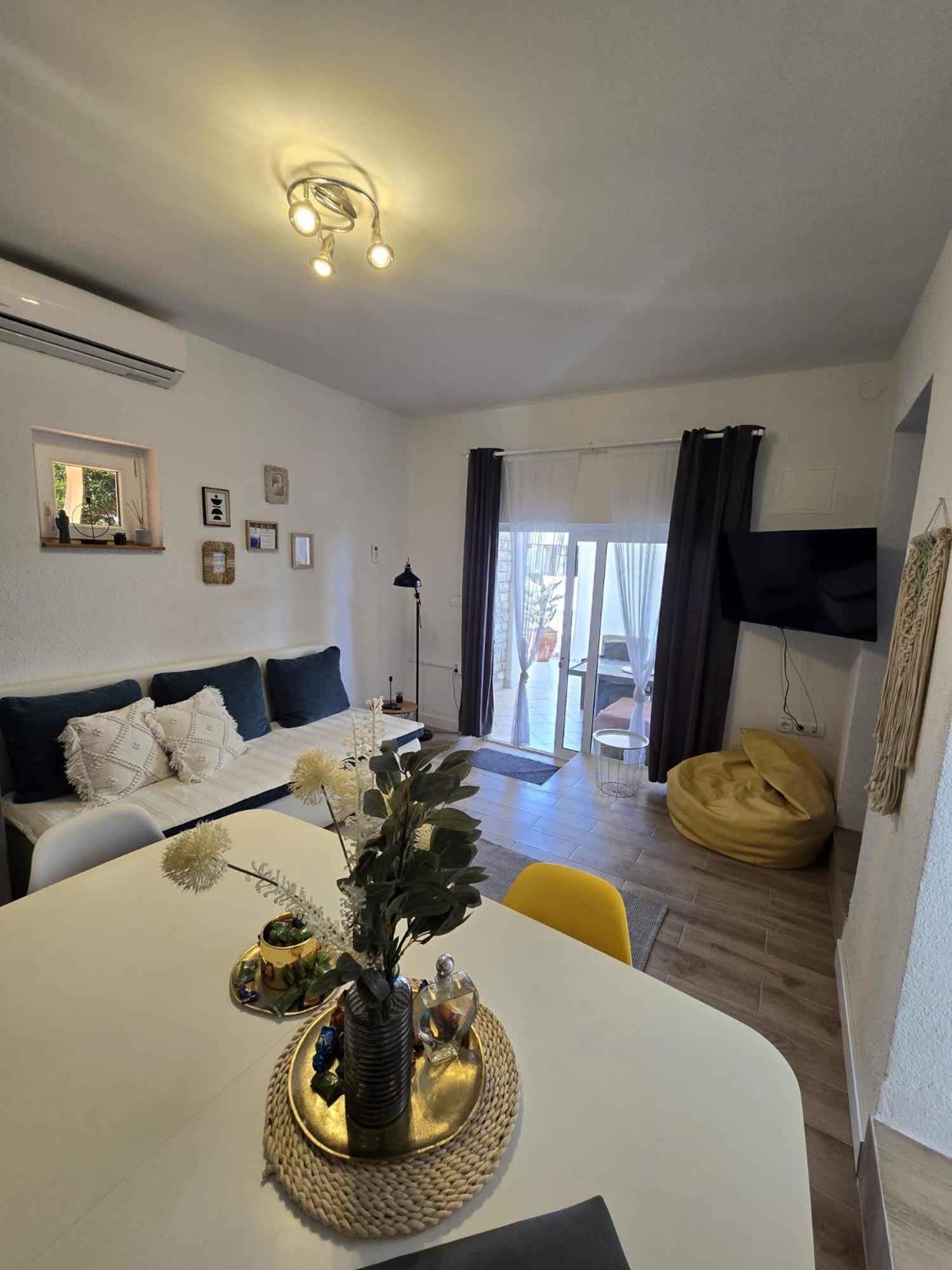 Apartment Melani ヴィル エクステリア 写真
